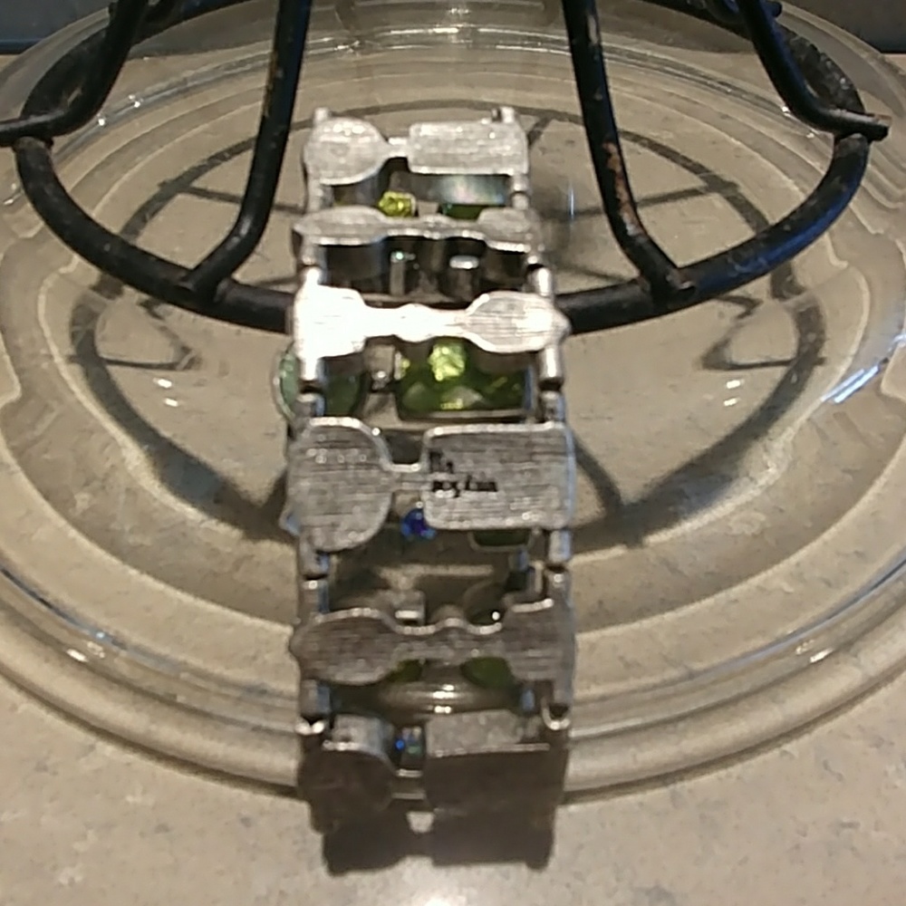 Bracelet - Picture 3 of 3